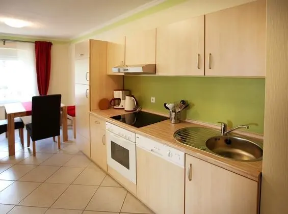 Apart Daire, Zemin Kat