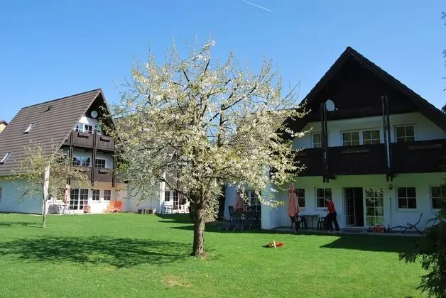 Superior Apart Daire, Özel Banyo, Bahçe Manzaralı (Typ D Balkon)