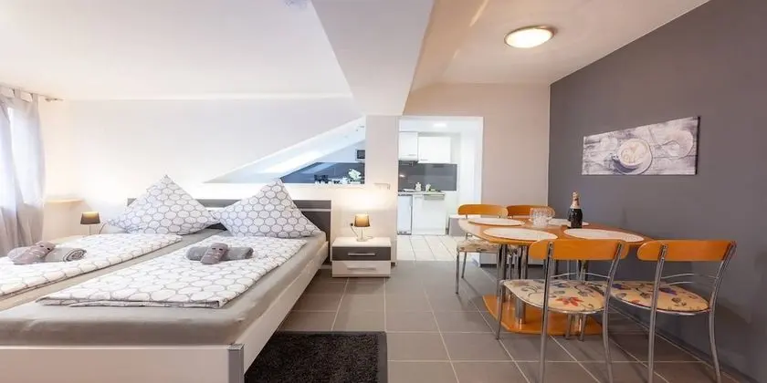 Romantic Apart Daire, 2 Yatak Odası, Bahçe Manzaralı