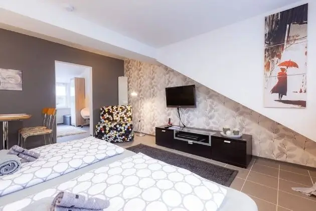 Romantic Apart Daire, 2 Yatak Odası, Bahçe Manzaralı