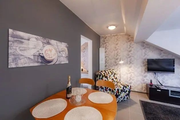 Romantic Apart Daire, 2 Yatak Odası, Bahçe Manzaralı