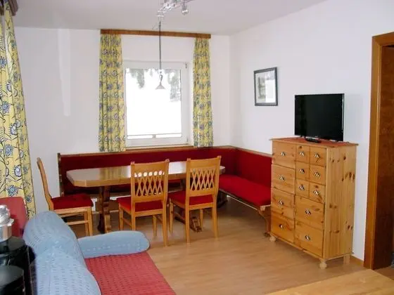 Family Apart Daire, 2 Yatak Odası, Mutfak, Bahçe Manzaralı