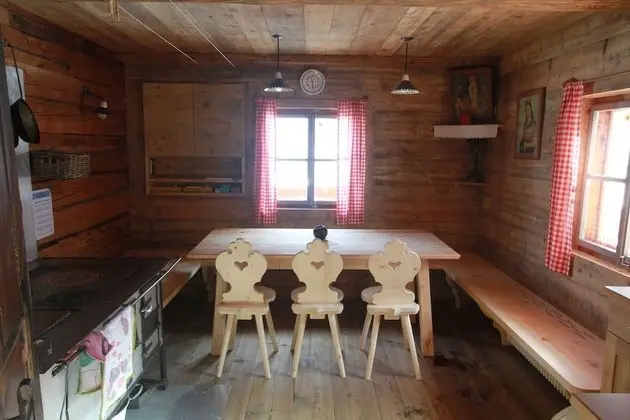 Dağ Evi, 4 Yatak Odası, Dağ Manzaralı, Dağ Yamacı