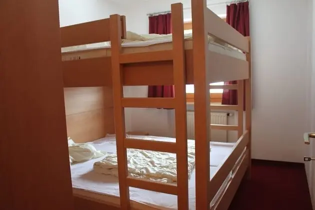 Apart Daire, Birden Çok Yatak (25)