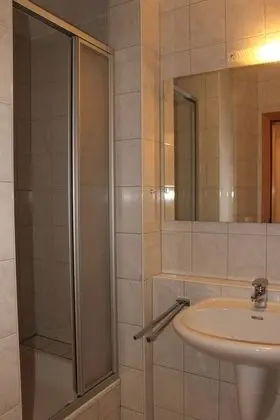 Apart Daire, Birden Çok Yatak (25)