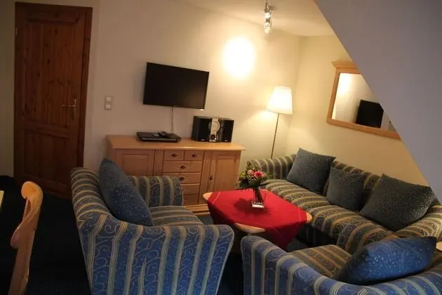 Family Apart Daire, Birden Çok Yatak, Sigara İçilmez, Avlu Manzaralı