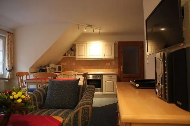 Family Apart Daire, Birden Çok Yatak, Sigara İçilmez, Avlu Manzaralı