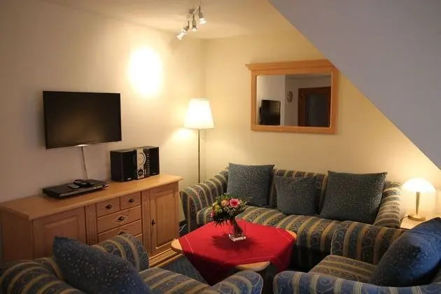 Family Apart Daire, Birden Çok Yatak, Sigara İçilmez, Avlu Manzaralı