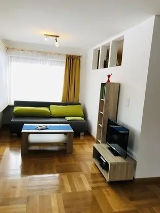 Apart Daire, Bahçe Manzaralı (Benjamin)