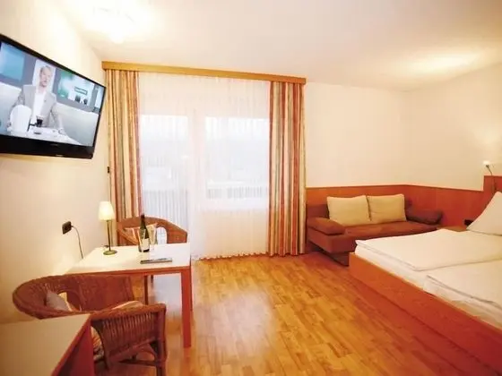 Superior Tek Büyük Yataklı Oda, Balkon