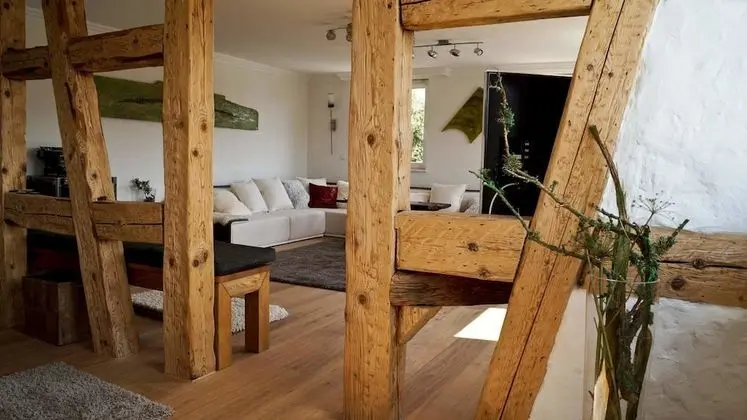 Apartment 1 (incl. cleaning fee & laundry package)