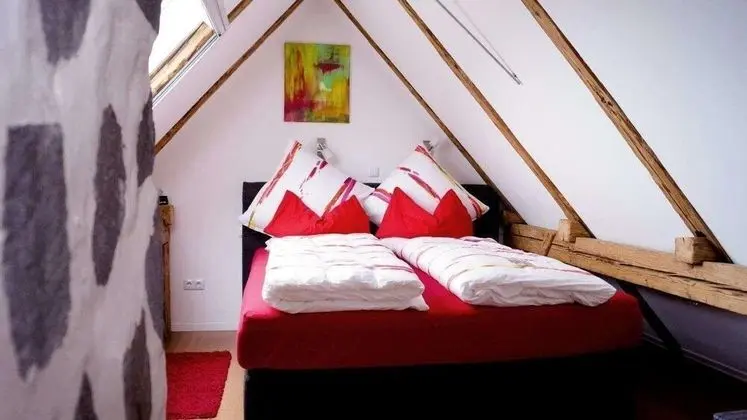 Apartment 2 (incl. cleaning fee & laundry package)