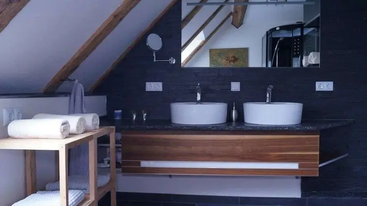 Apartment 2 (incl. cleaning fee & laundry package)
