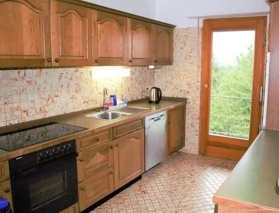 Comfort Apart Daire, 3 Yatak Odası, Balkon, Avlu Manzaralı (GL6-UG)