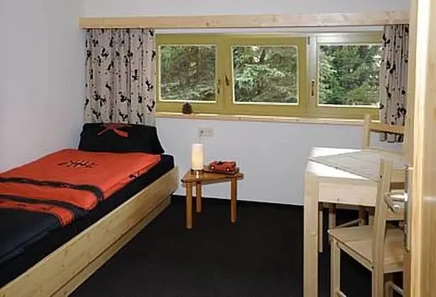 Apart Daire, 2 Yatak Odası (Apartment 4)