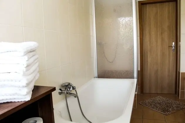 Kır Evi, 2 Yatak Odası (80qm)