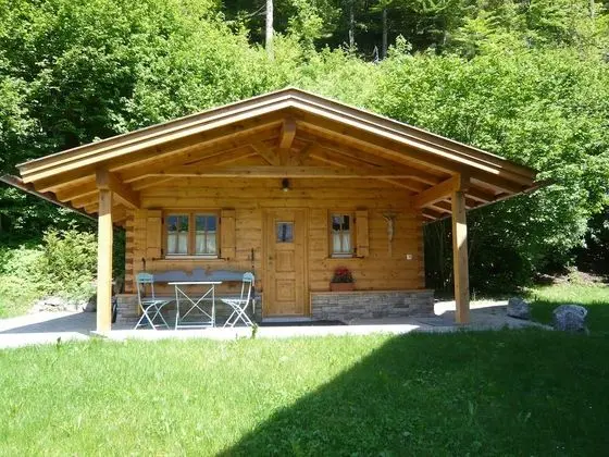 Traditional Kulübe, Dağ Manzaralı, Bahçeli