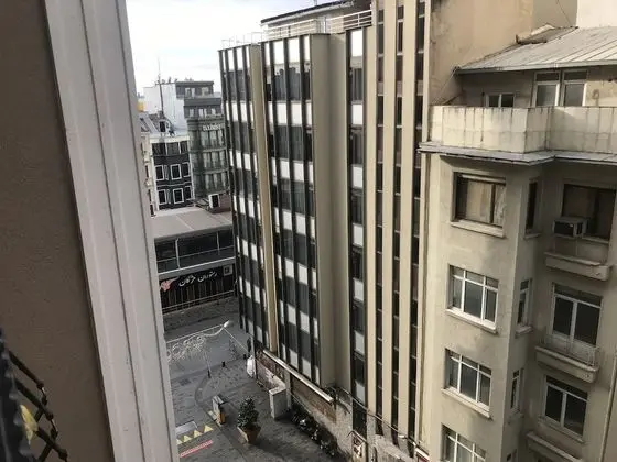 Basic Süit, Balkon, Şehir Manzaralı