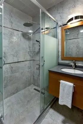 Deluxe Tek Kişilik Oda