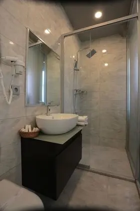 Junior Süit, Sigara İçilmez, Balkon