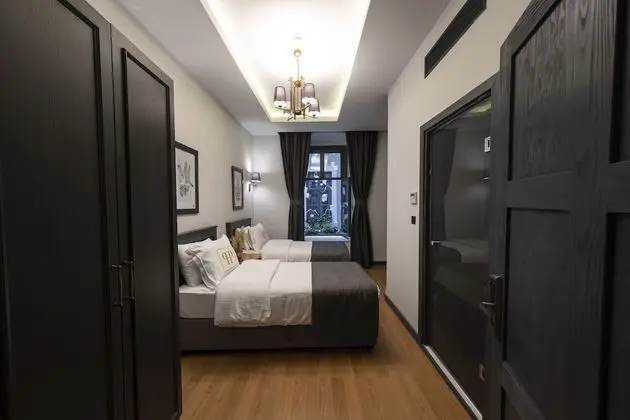 Deluxe Tek Büyük Yataklı Oda