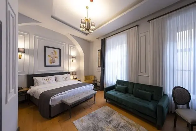 Deluxe Üç Kişilik Oda