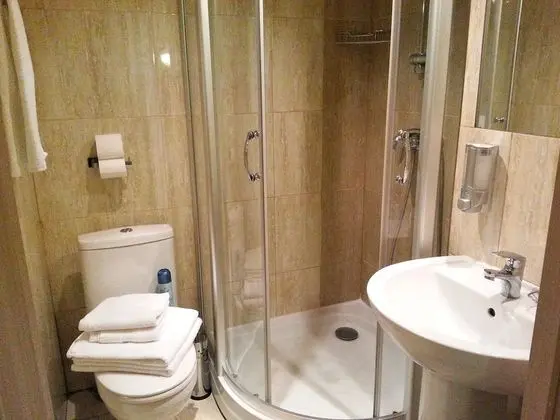 Standard Dört Kişilik Oda, 2 Çift Kişilik Yatak
