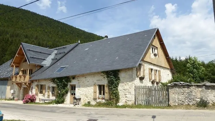 Panoramic Kır Evi, Dağ Manzaralı