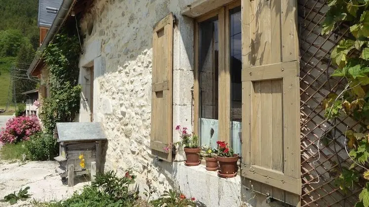 Panoramic Kır Evi, Dağ Manzaralı