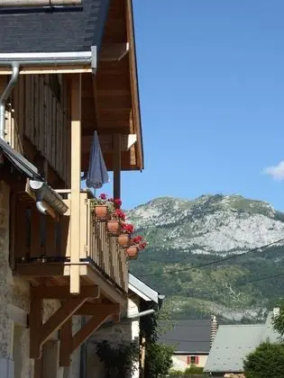 Panoramic Kır Evi, Dağ Manzaralı