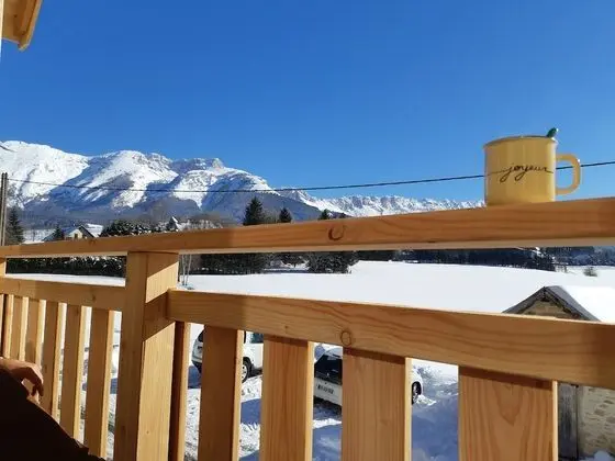 Panoramic Kır Evi, Dağ Manzaralı