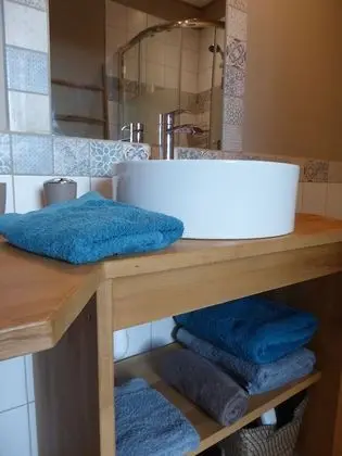 Tek Büyük Yataklı Oda, Özel Banyo, Dağ Manzaralı
