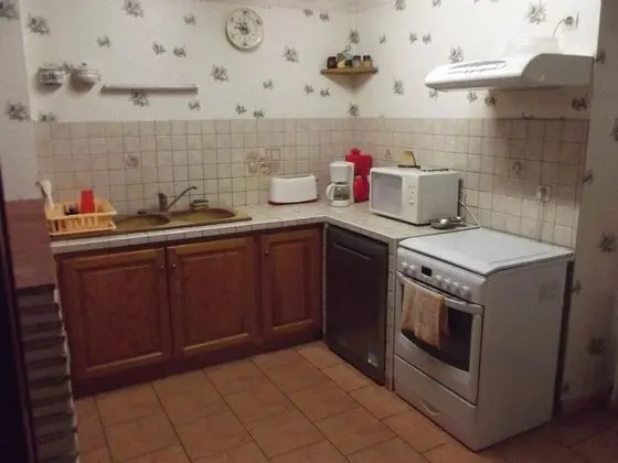 Kır Evi, Birden Çok Yatak, Sigara İçilmez