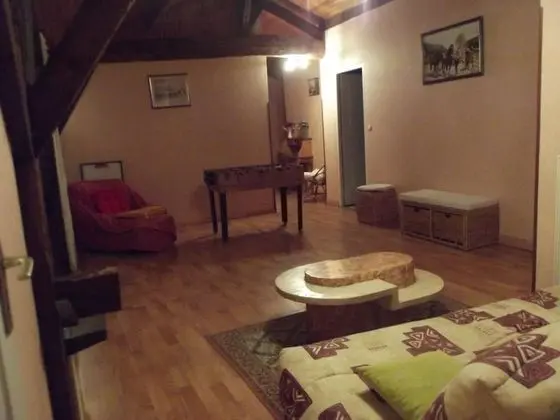 Kır Evi, Birden Çok Yatak, Sigara İçilmez