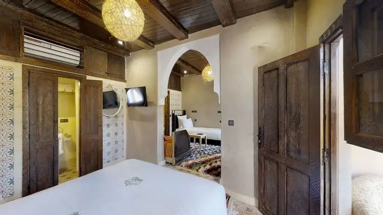 Family Süit, Sigara İçilmez