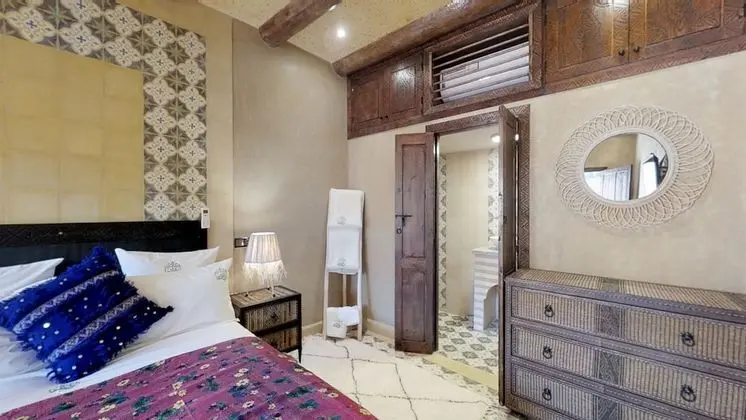 Family Süit, Sigara İçilmez