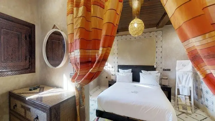 Family Süit, Sigara İçilmez