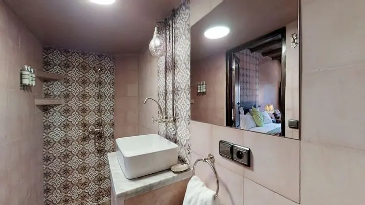 Standard Tek Büyük Yataklı Oda, Sigara İçilmez