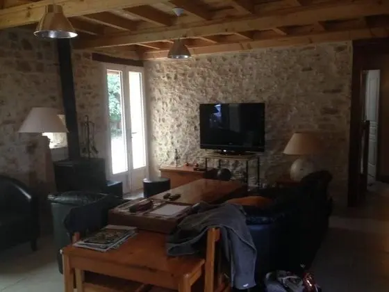 Ev, Birden Çok Yatak, Sigara İçilmez