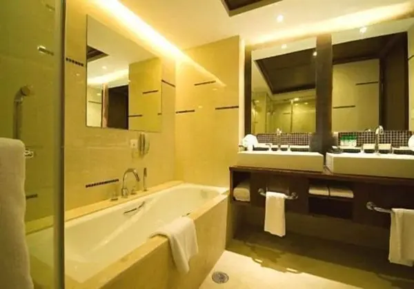 Fern Club Room