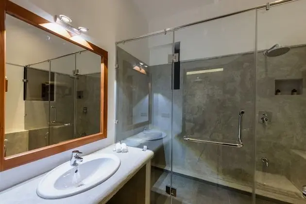 Comfort Tek Büyük Yataklı Oda, 1 Büyük (Queen) Boy Yatak, Engellilere Uygun