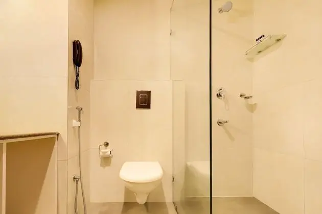 Premium Tek Büyük Yataklı Oda