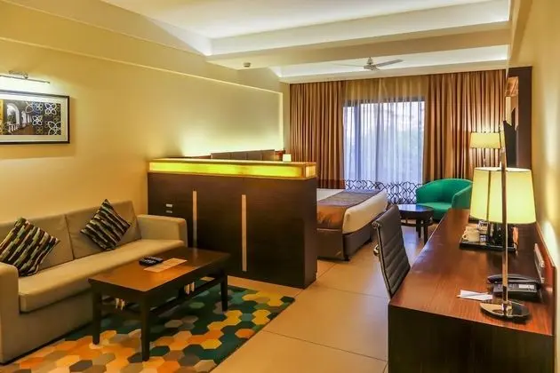 Hazel Suite