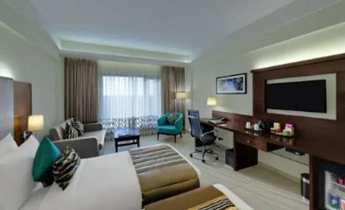 Hazel Suite