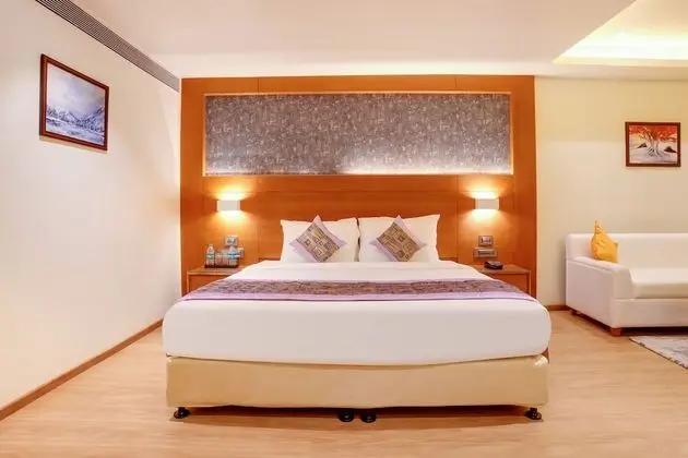 Winter Green Premium Room