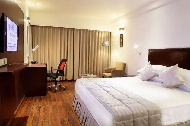 Hazel Suite Room