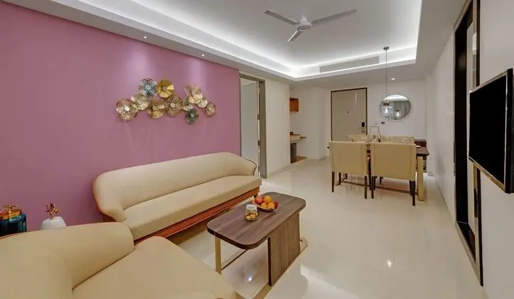 Hazel Suite