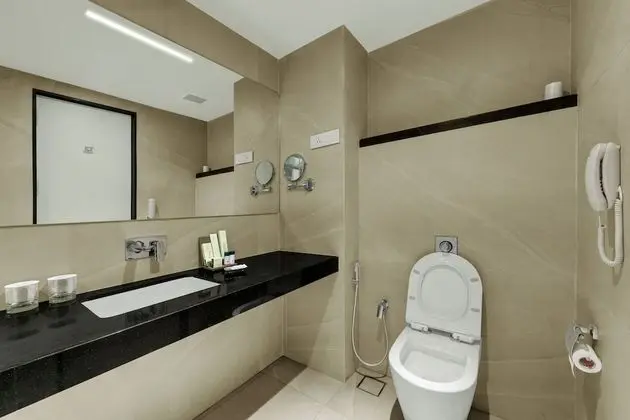 Hazel Suite