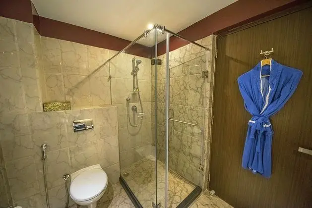 Hazel Suite