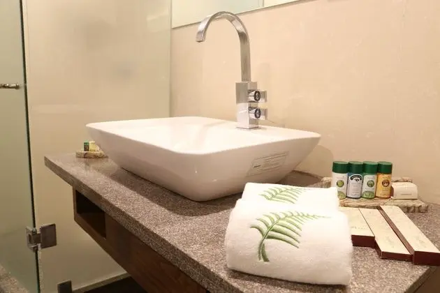 Fern Club Room